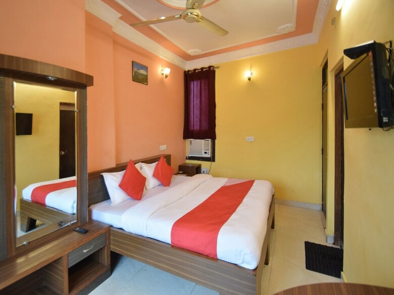 Apartamentos Oyo 11637 Hotel Novelty