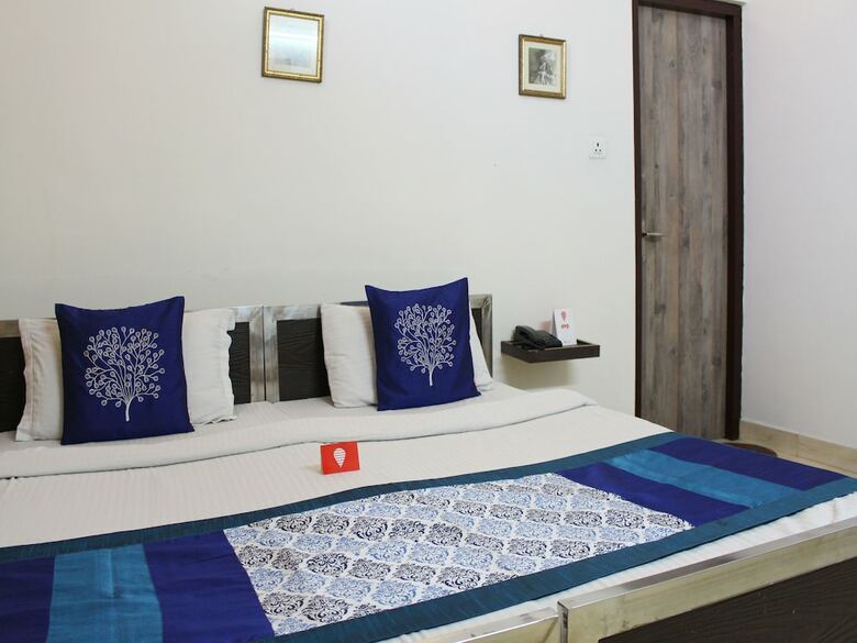 Hotel Oyo 3956 Home Stay Punjabi Handi