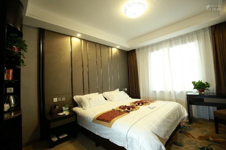 Dunhuang Season Boutique Hotel