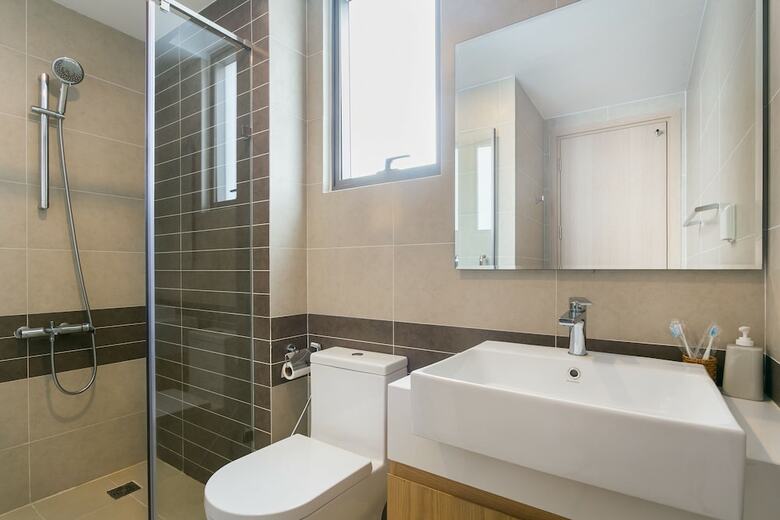 Rivergate Apartment