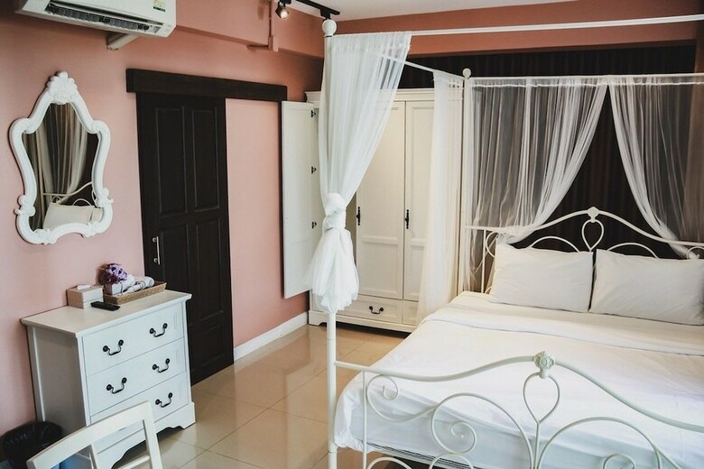 Hotel The One House Resort Pakchong