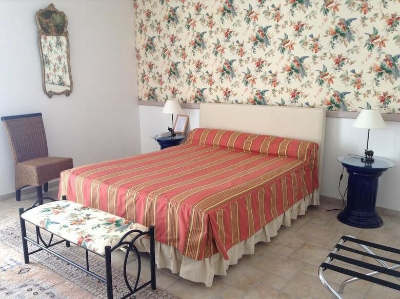 Hotel Hostellerie Du Bois Guibert