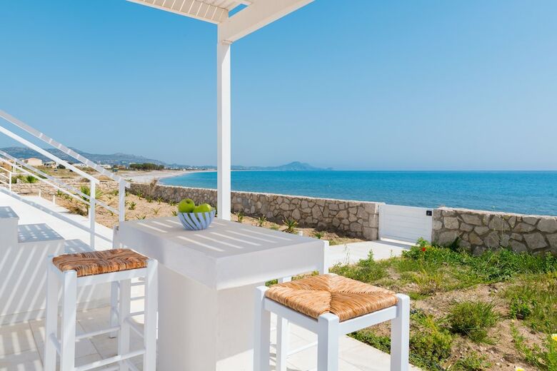 Maria & Nada Beachfront Villas