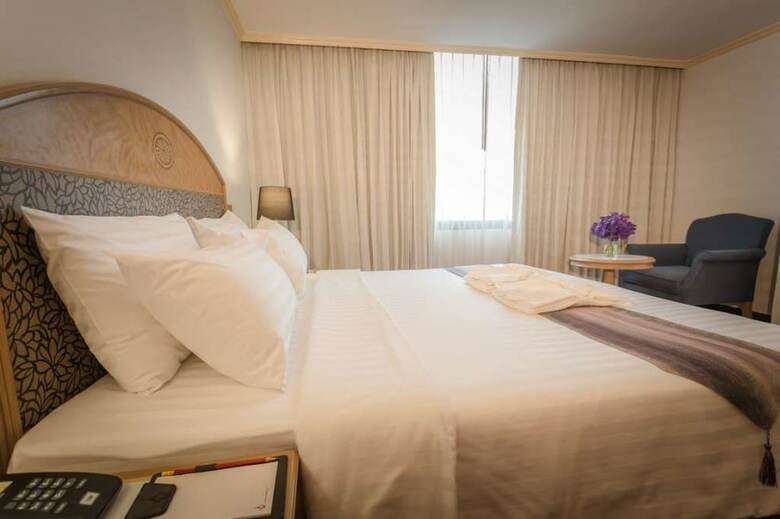 Grand Tower Inn Rama VI Hotel