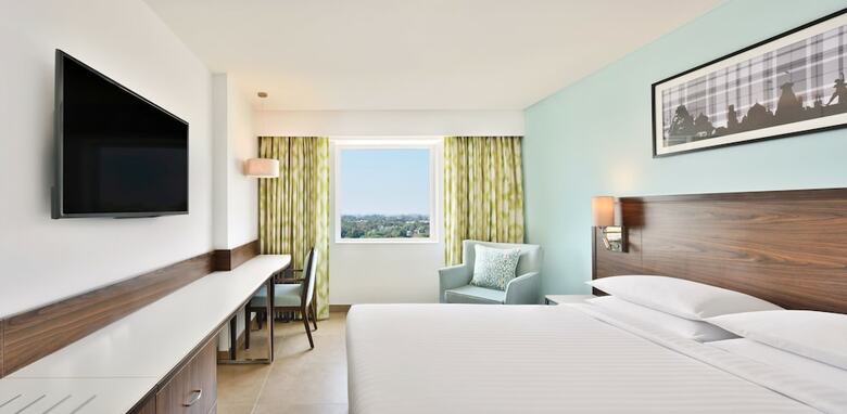 Hotel Fairfield By Marriott Chennai Omr