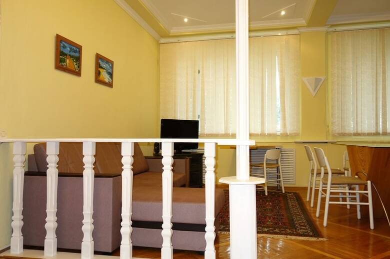 Luxkv Apartment On 2nd Dubrovskaya