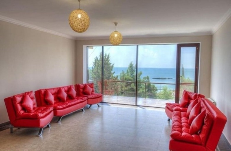 Shihov Hotel