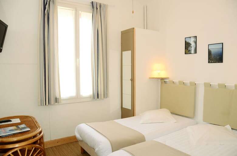 Hotel H�tel L'oustaou