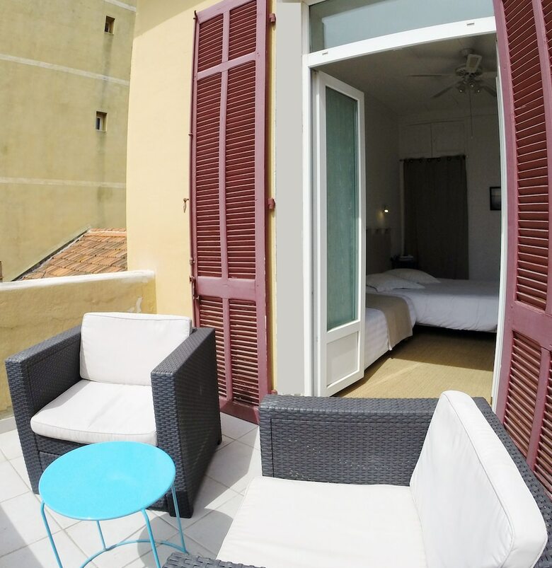 Hotel H�tel L'oustaou