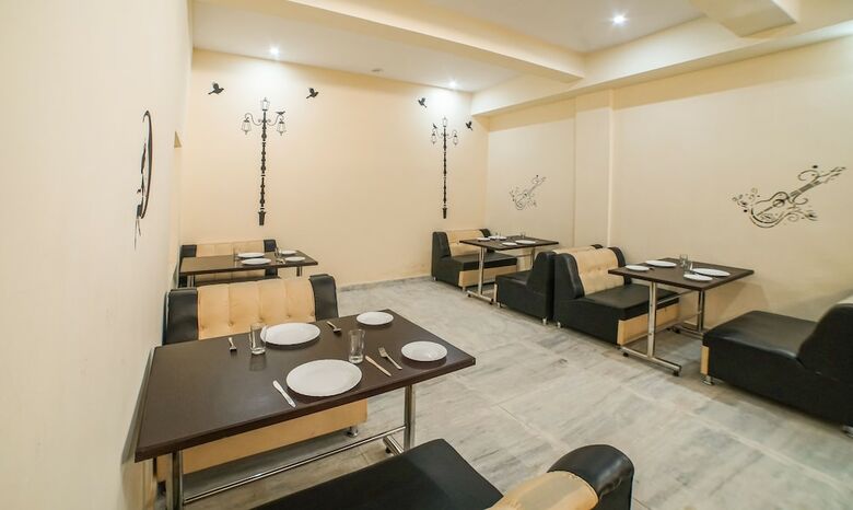 Hotel Treebo R S Palace Pushkar