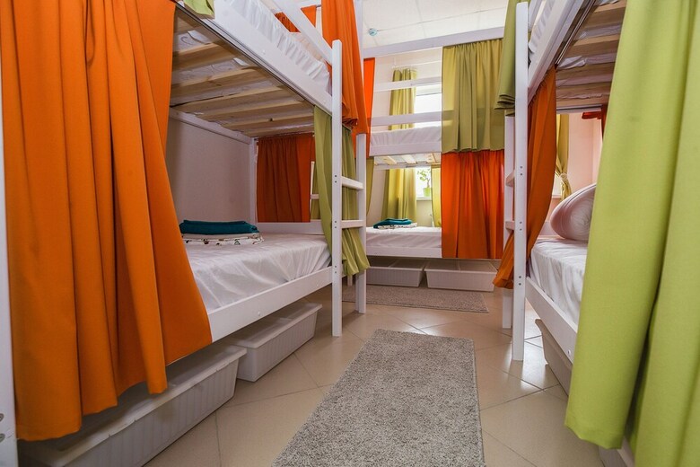 Hostal Hostel "rest"
