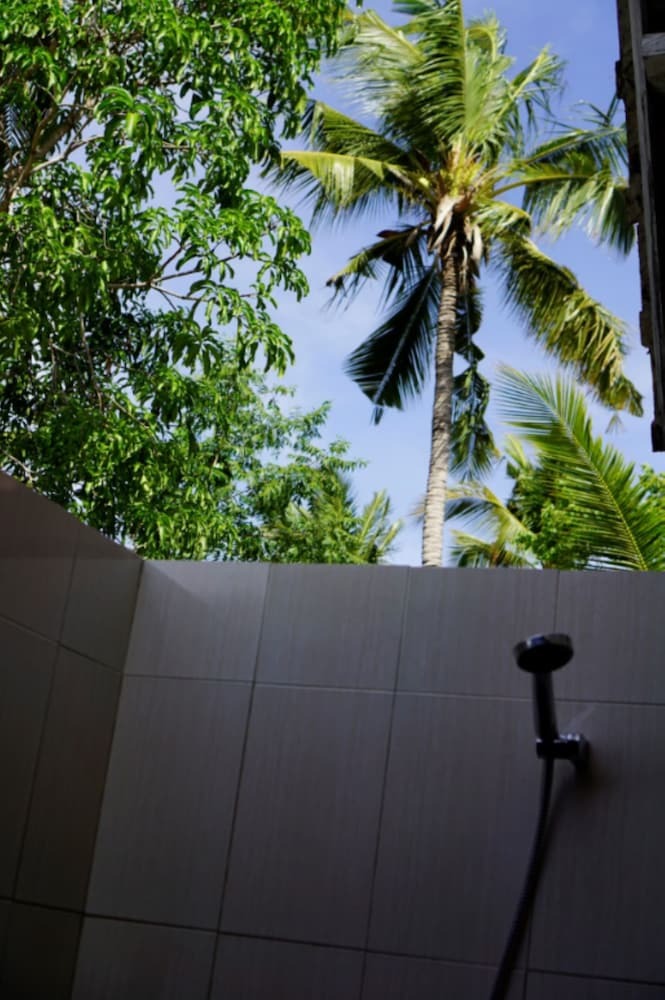 Bed & Breakfast Coconut Village Guest House