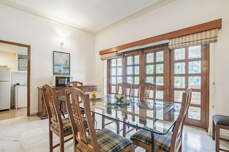 Hotel Girisadan Homestay