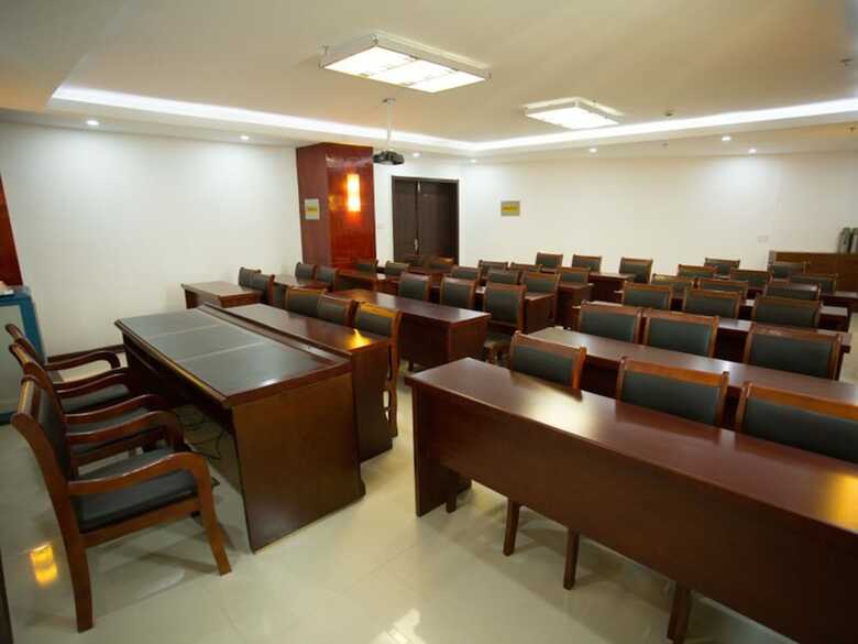 Greentree Inn Guangde County Zhongyang Lecheng Hotel
