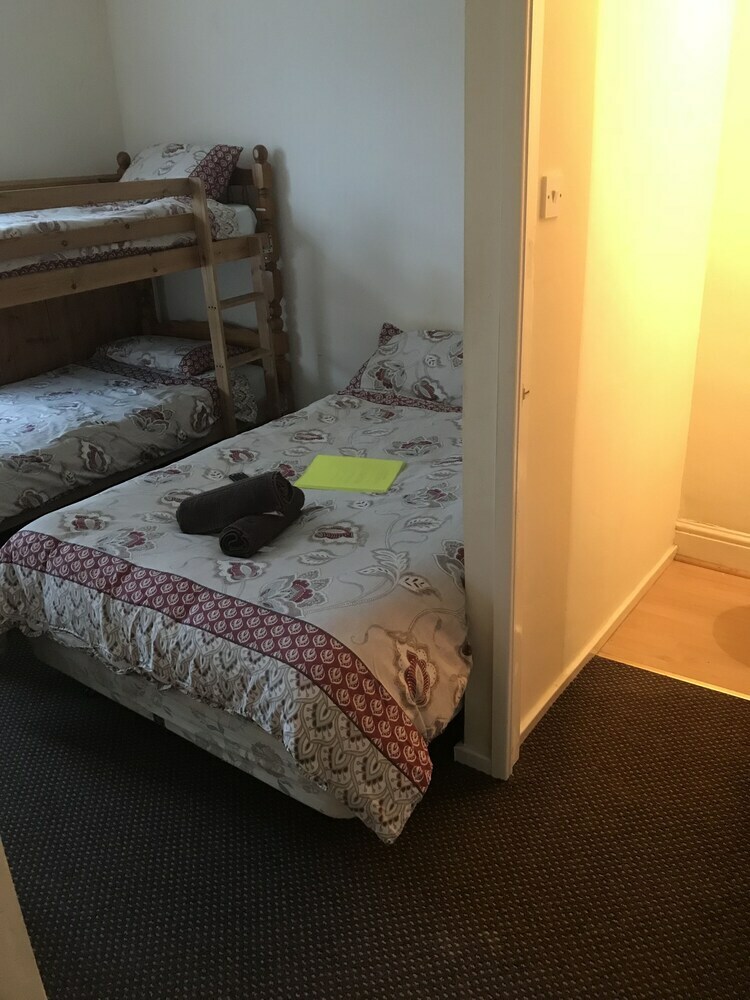 Hotel The Merlin