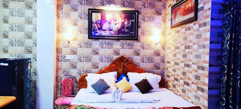 Hotel Royal Island