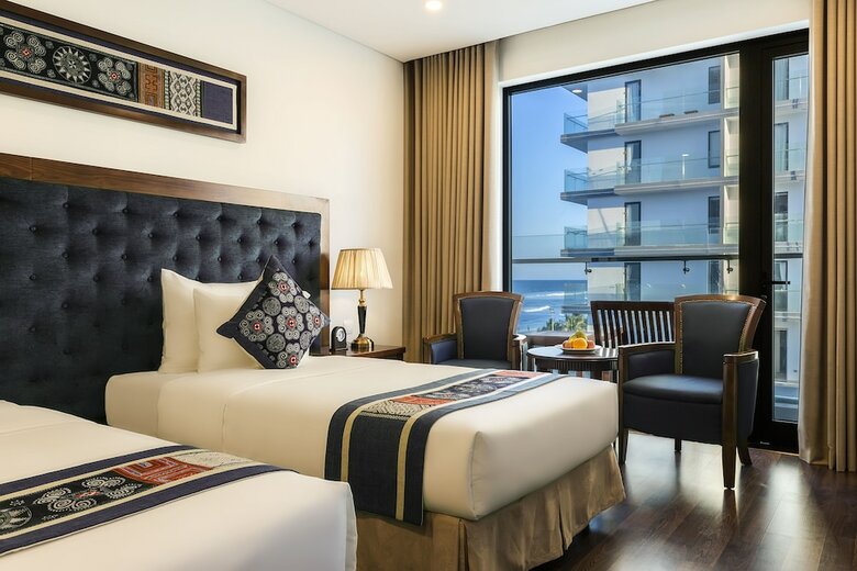 Balcona Hotel Da Nang