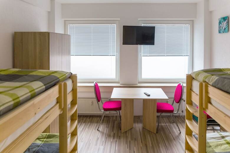 Hostal Bhq - Boardinghouse Quickborn