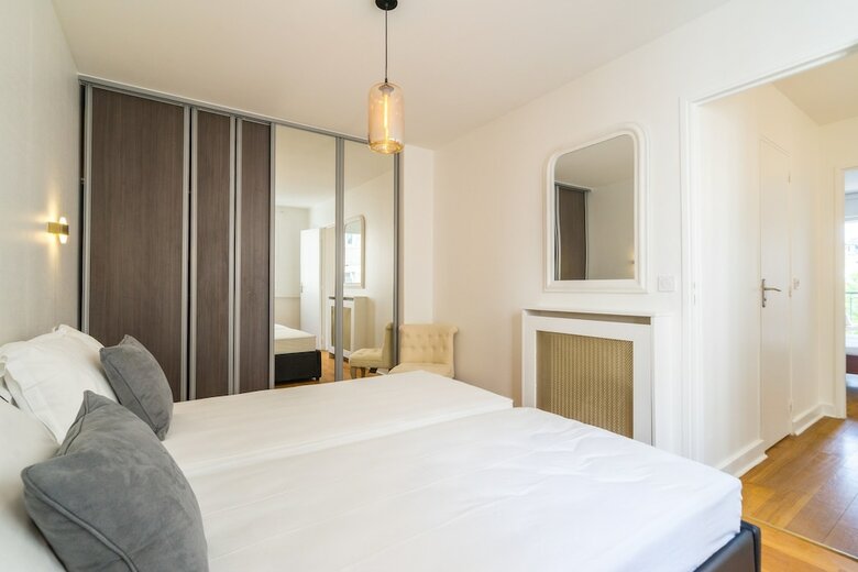 Apartamento West Paris Family - AC - Wifi