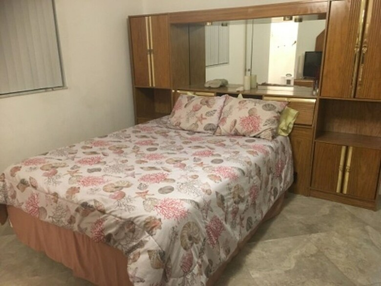 15 Mins To The Beach-coconut Creek