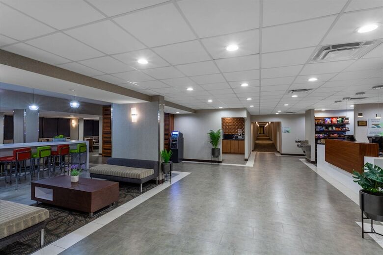 Hotel Wingate By Wyndham Kissimmee Celebration