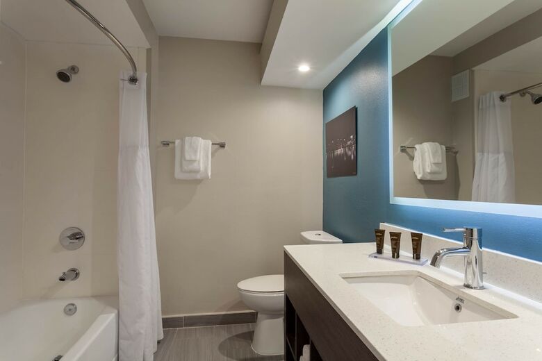 Hotel Wingate By Wyndham Kissimmee Celebration