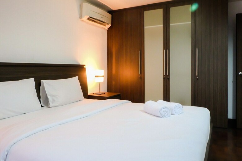 2 Bedroom Park Royale Apartment By Travelio