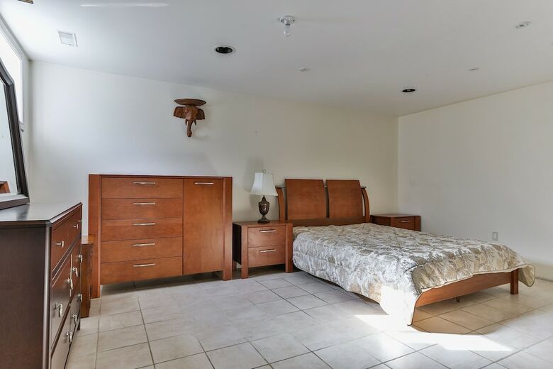 Quickstay - Classy Homestyle Cottage Private Beach (Lake Simcoe)