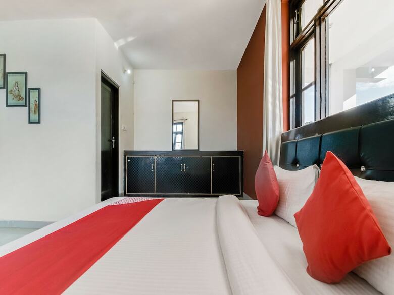 Hotel Oyo 12442 Twilight Guest House