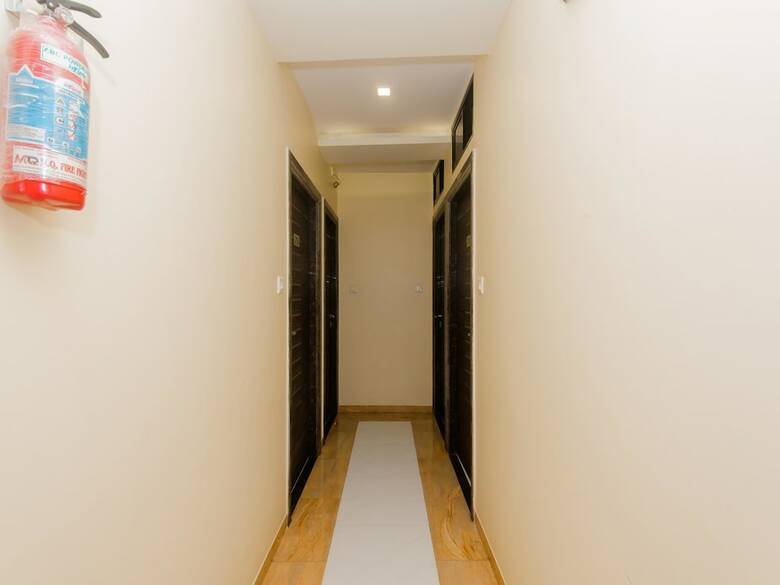 Oyo 4083 Hotel Alfa Grand