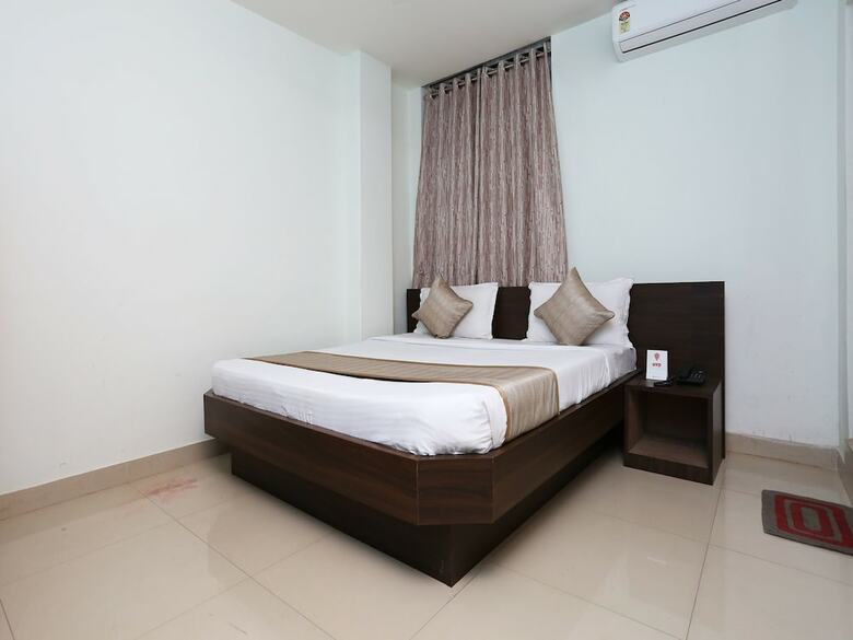 Hotel Oyo 13265 Aashray Guest House