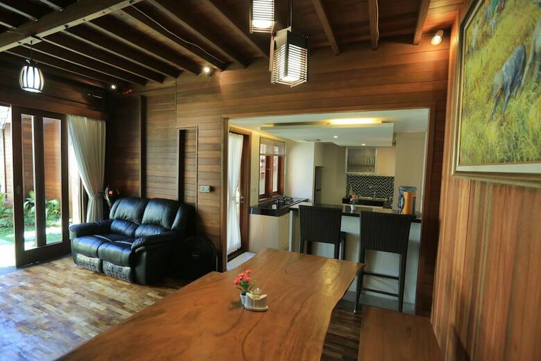 Raja Woods Villa