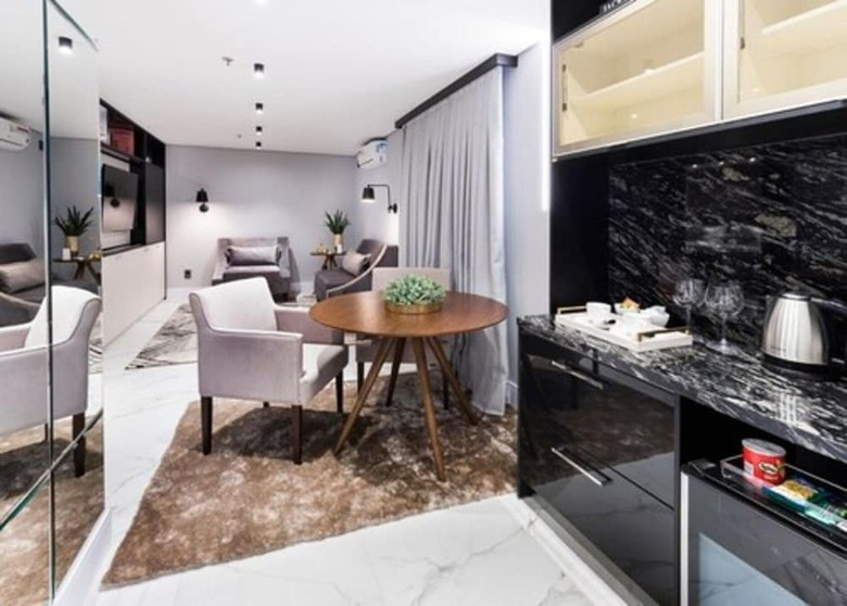 Sibara Flat Hotel & Conven�oes