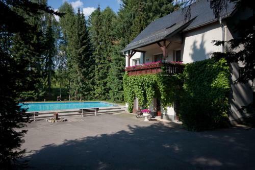 Hostal Land-gut-hotel Zur Lochm�hle