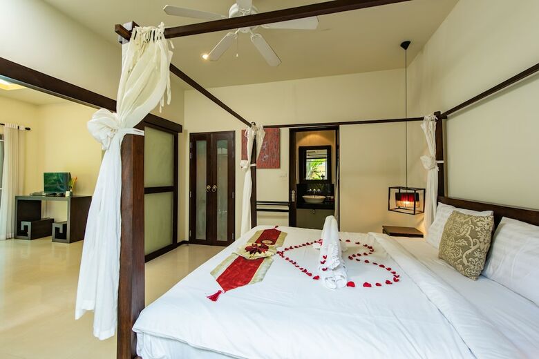 Tara Villa