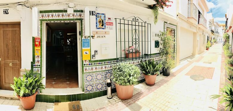 Pension H Juan Vivienda Tur�stica