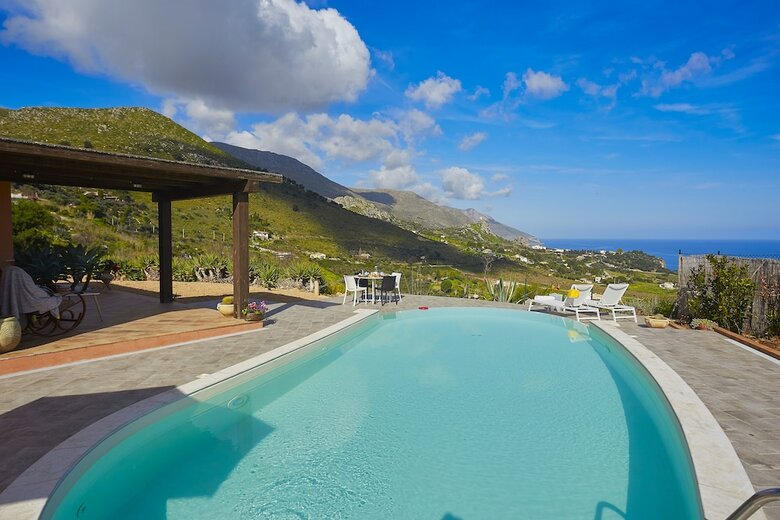 Villa Tari'