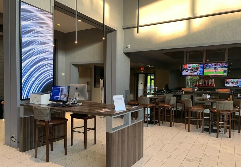 Hotel Doubletree Suites By Hilton Htl & Conf Cntr Downers Grove