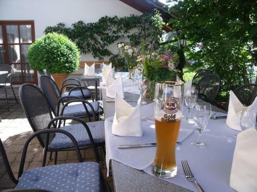 Landhotel Zahn's Wei�es R�ssle