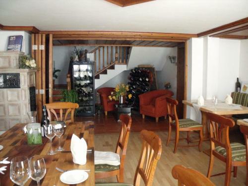 Landhotel Zahn's Wei�es R�ssle