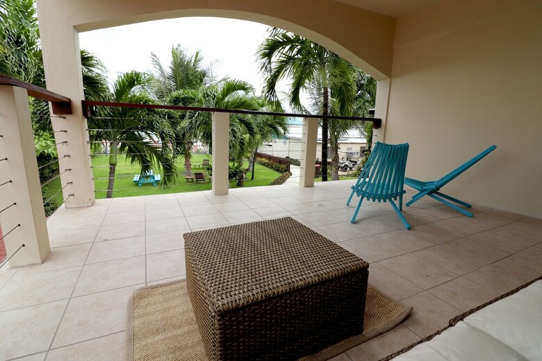 Parham Plaza Hotel