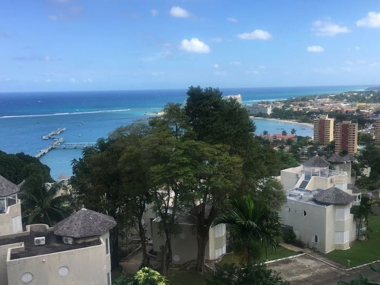 Apartamentos Columbus Heights Baywatch