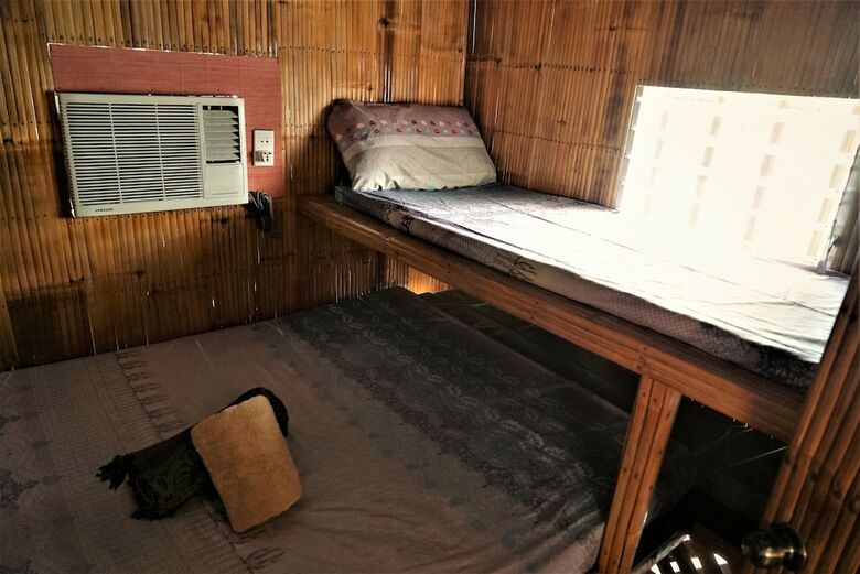 Hostal Hideaway Dive Hostel