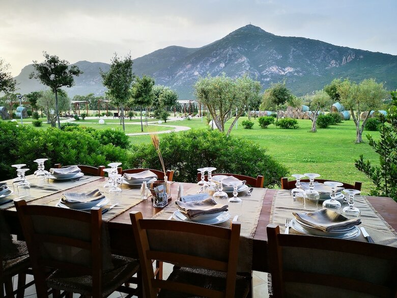 Agroturismo Agriturismo Saludi E Trigu