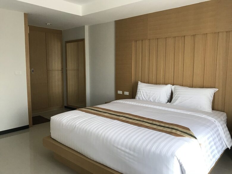 Hotel The Royal Ville Residence
