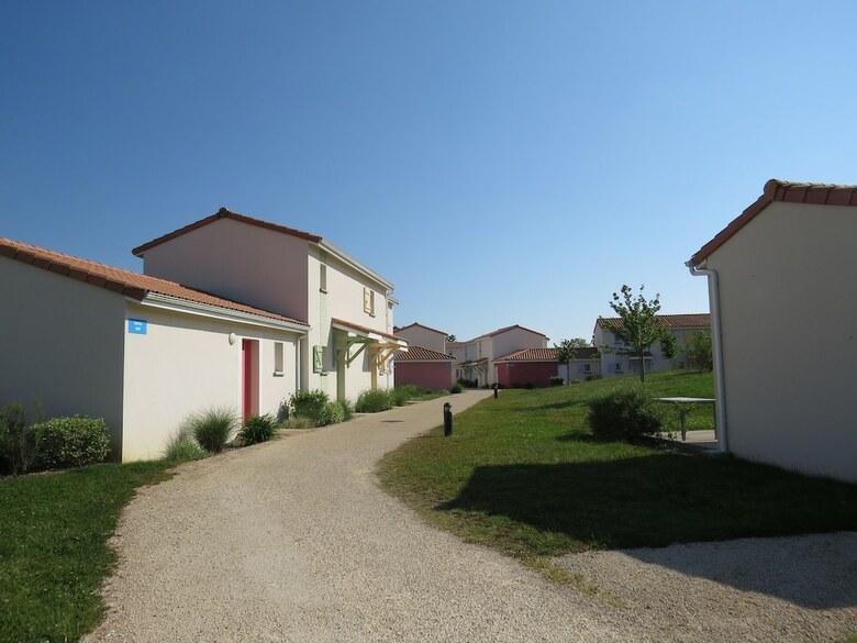Hotel Les Vagues Bleues