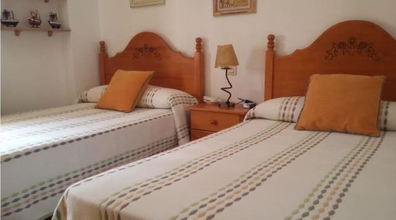 106110 - Apartment In Zahara de Los Atunes