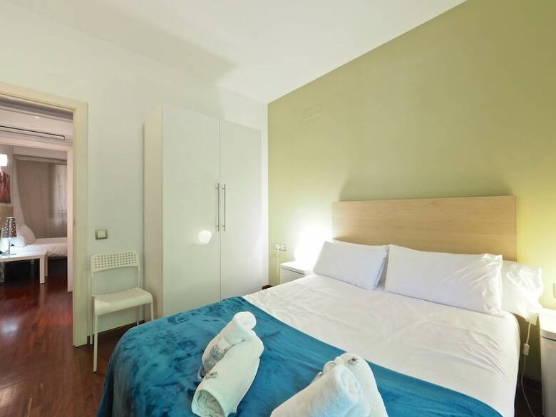 Apartamentos Barcelonaforrent The Gaudi Suites