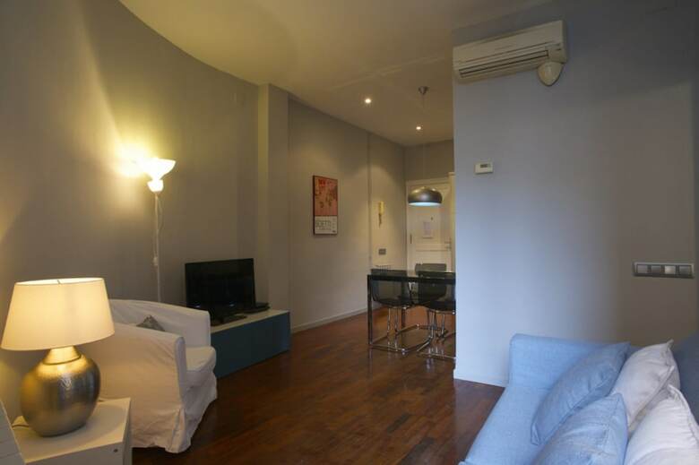 Apartamentos Barcelonaforrent The Gaudi Suites