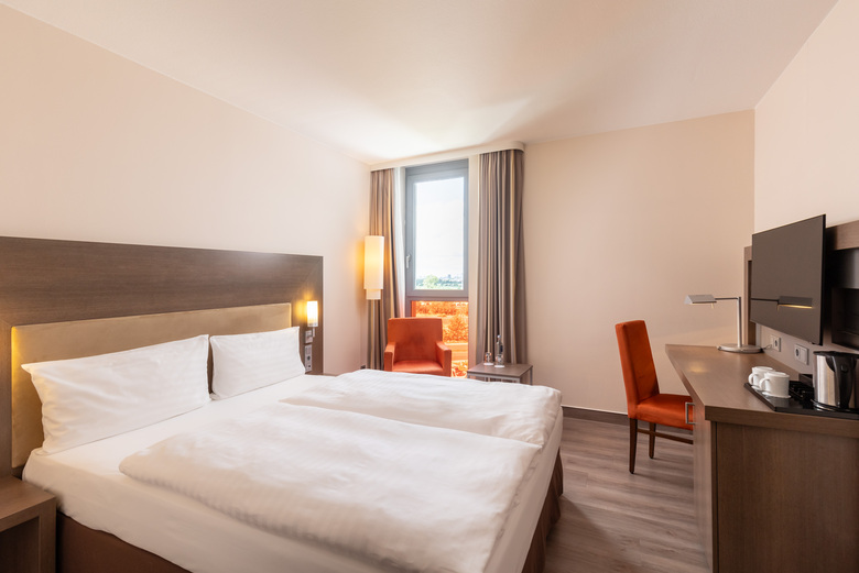 Intercityhotel Berlin Brandenburg Airport